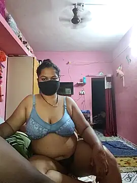 biggbobbsgirl online show from April 5, 2:40 am