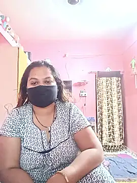 Snapshot of biggbobbsgirl chatting on February 28, 2:22 am biggbobbsgirl online show from February 28, 2:22 am