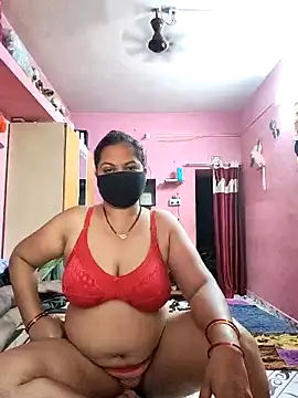 biggbobbsgirl online show from April 1, 2:57 am