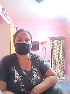 Snapshot of biggbobbsgirl chatting on February 22, 5:14 pm biggbobbsgirl online show from February 22, 5:14 pm