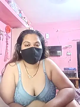 biggbobbsgirl online show from March 8, 2:37 am