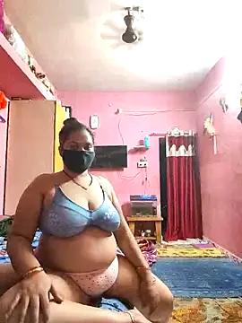 biggbobbsgirl online show from March 29, 6:09 pm