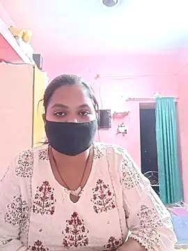 biggbobbsgirl online show from November 28, 6:19 pm