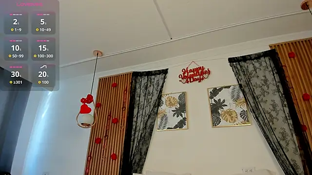 NicolWhite online show from February 28, 1:11 pm