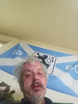 Snapshot of Fonse1860 chatting on November 22, 8:46 am Fonse1860 online show from November 22, 8:46 am