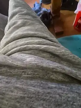 Snapshot of Fonse1860 chatting on December 15, 8:20 am Fonse1860 online show from December 15, 8:20 am