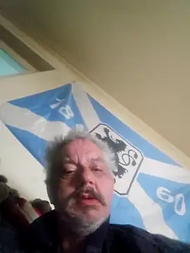 Snapshot of Fonse1860 chatting on January 18, 7:23 am Fonse1860 online show from January 18, 7:23 am