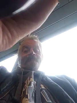 Fonse1860 online show from April 14, 8:08 am