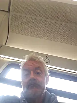 Snapshot of Fonse1860 chatting on September 30, 8:53 am Fonse1860 online show from September 30, 8:53 am