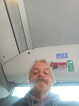 Fonse1860 online show from April 15, 8:20 am