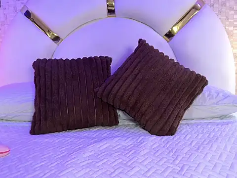 marcela rojas online show from October 10, 11:33 am