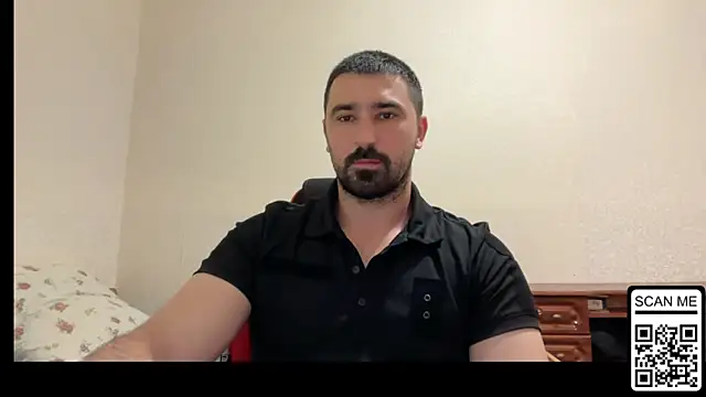 Snapshot of Hard_to_Obey chatting on June 18, 6:24 pm Hard to Obey online show from June 18, 6:24 pm
