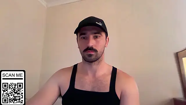 Snapshot of Hard_to_Obey chatting on October 5, 10:50 am Hard to Obey online show from October 5, 10:50 am