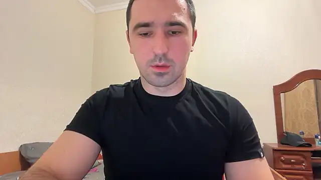 Snapshot of Hard_to_Obey chatting on January 9, 5:31 pm Hard to Obey online show from January 9, 5:31 pm