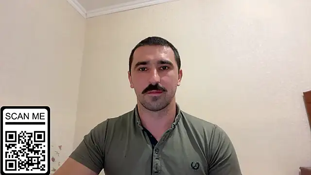 Snapshot of Hard_to_Obey chatting on September 27, 6:03 pm Hard to Obey online show from September 27, 6:03 pm