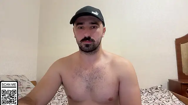 Snapshot of Hard_to_Obey chatting on October 13, 5:47 pm Hard to Obey online show from October 13, 5:47 pm