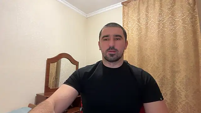 Snapshot of Hard_to_Obey chatting on November 22, 5:23 pm Hard to Obey online show from November 22, 5:23 pm