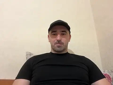 Snapshot of Hard_to_Obey chatting on November 14, 3:37 pm Hard to Obey online show from November 14, 3:37 pm