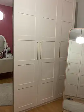 chloedlm5 online show from April 7, 9:05 pm