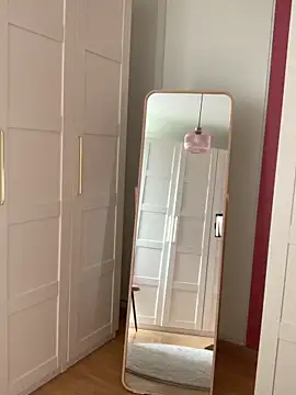 chloedlm5 online show from April 2, 8:54 am