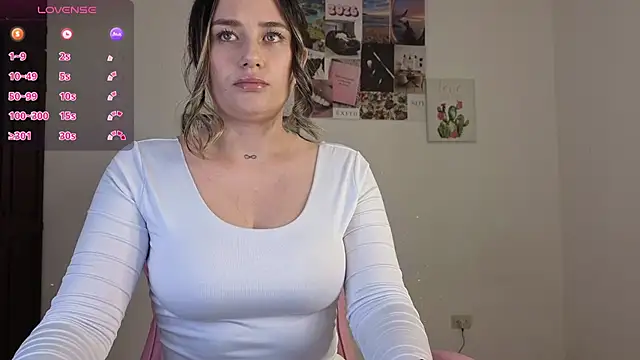 Veronika  Winslow  online show from March 7, 4:52 am