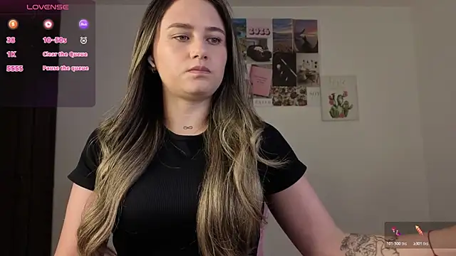 Veronika  Winslow  online show from April 8, 7:54 am