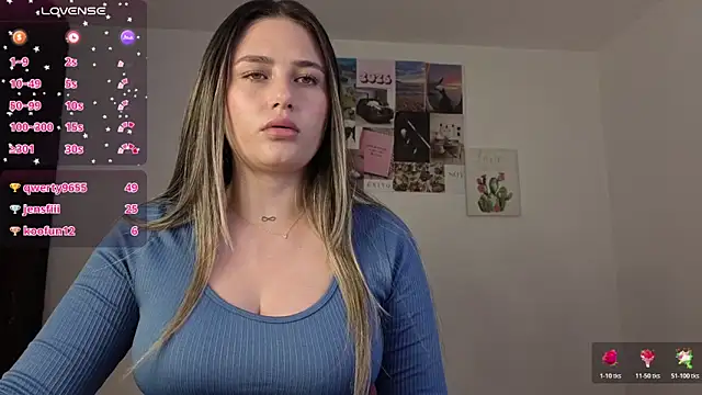 Veronika  Winslow  online show from April 4, 7:48 am