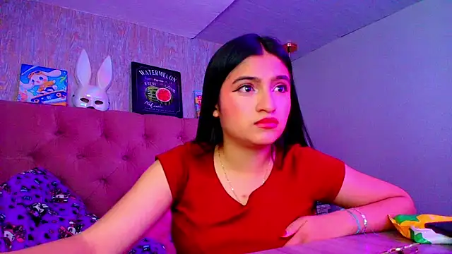 laurenelove online show from November 17, 3:32 am