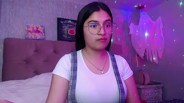 laurenelove online show from October 27, 3:29 am