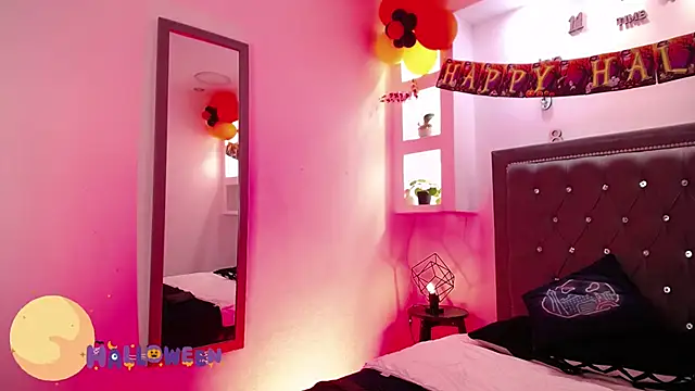 MelissaRhodes online show from October 30, 8:39 pm