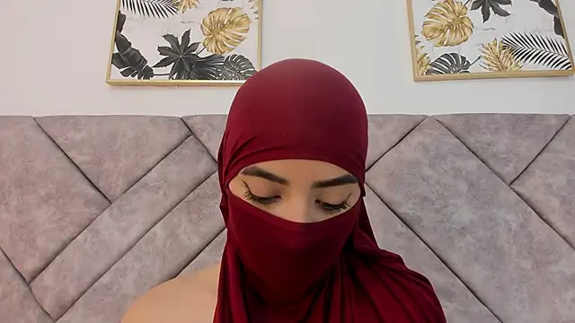 nayiraa  online show from March 11, 7:30 pm