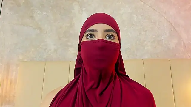 nayiraa  online show from April 13, 11:47 am