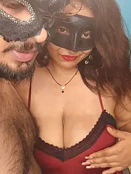 Snapshot of sexy42couple chatting on July 3, 8:48 pm sexy42couple online show from July 3, 8:48 pm