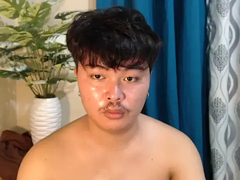 Snapshot of Lustfulljohnx chatting on July 8, 4:02 am Lustfulljohnx online show from July 8, 4:02 am