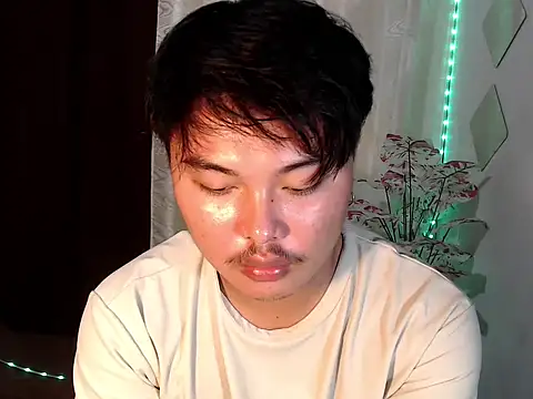 Snapshot of Lustfulljohnx chatting on July 9, 12:59 pm Lustfulljohnx online show from July 9, 12:59 pm