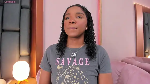 LisaMendez online show from March 26, 11:46 pm