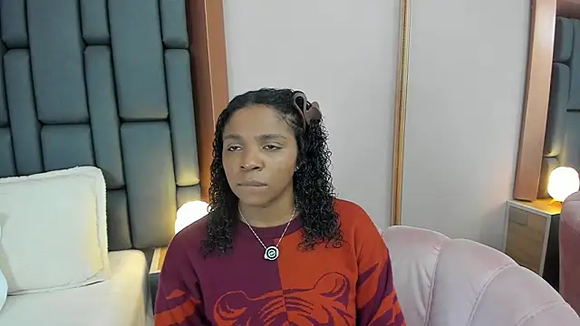 LisaMendez online show from March 4, 3:47 am