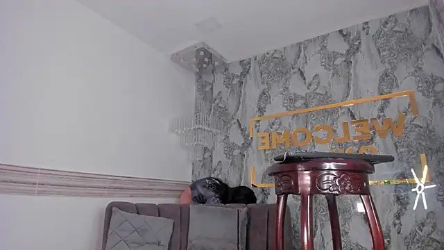 Kirby Carrington online show from November 30, 2:51 pm