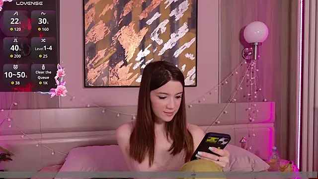 Alison kisss online show from March 15, 4:25 pm