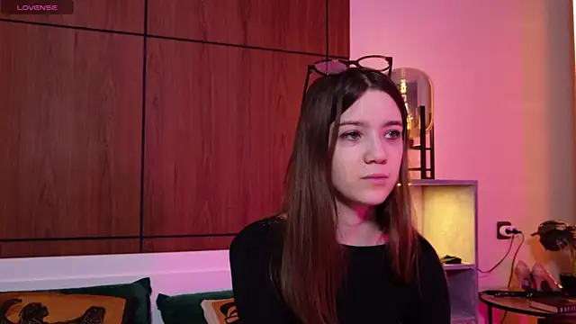 Alison kisss online show from March 24, 5:02 pm