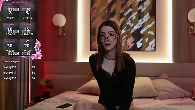 Alison kisss online show from November 30, 2:40 pm