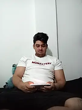 Snapshot of fromero27 chatting on January 8, 11:11 pm fromero27 online show from January 8, 11:11 pm