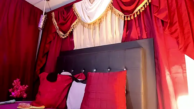 bloom bbc online show from December 1, 9:15 pm