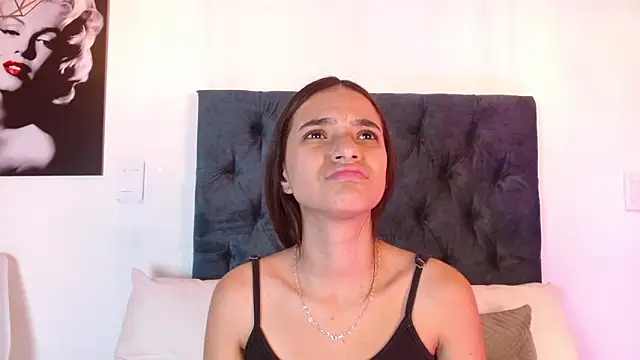 Lilith Nocturne online show from December 19, 7:27 pm