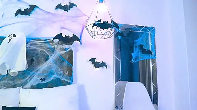 Snapshot of Lilith_Nocturne chatting on October 4, 7:04 pm Lilith Nocturne online show from October 4, 7:04 pm