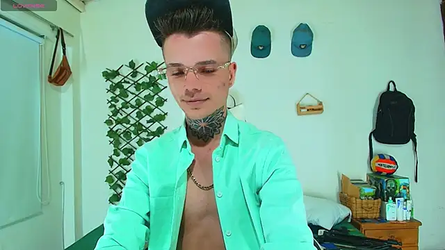 Gold Loyal77 online show from June 28, 2:40 am