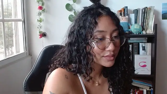 clitia xx online show from January 8, 5:19 pm