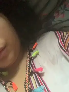 Snapshot of Roubi99six chatting on November 27, 6:03 am Roubi99six online show from November 27, 6:03 am