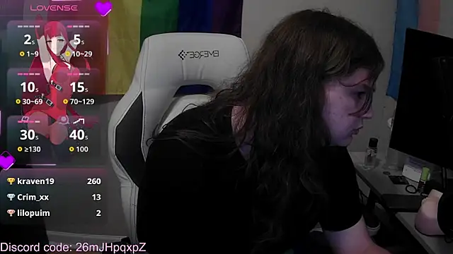 Snapshot of Elli-Ixby chatting on September 21, 12:38 am Elli-Ixby online show from September 21, 12:38 am