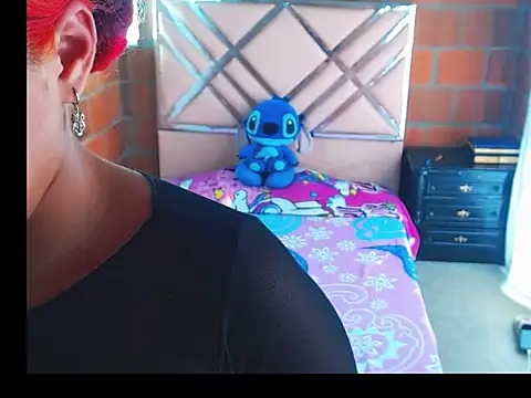 brytany squirrt online show from October 3, 2:18 pm